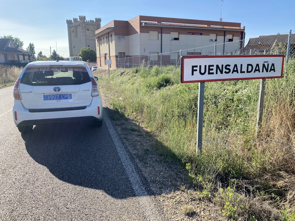 taxi León Fuensaldaña