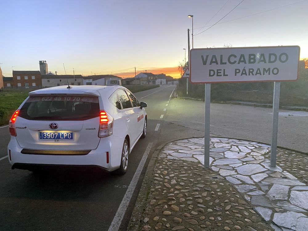 Taxi Valcabado del Páramo